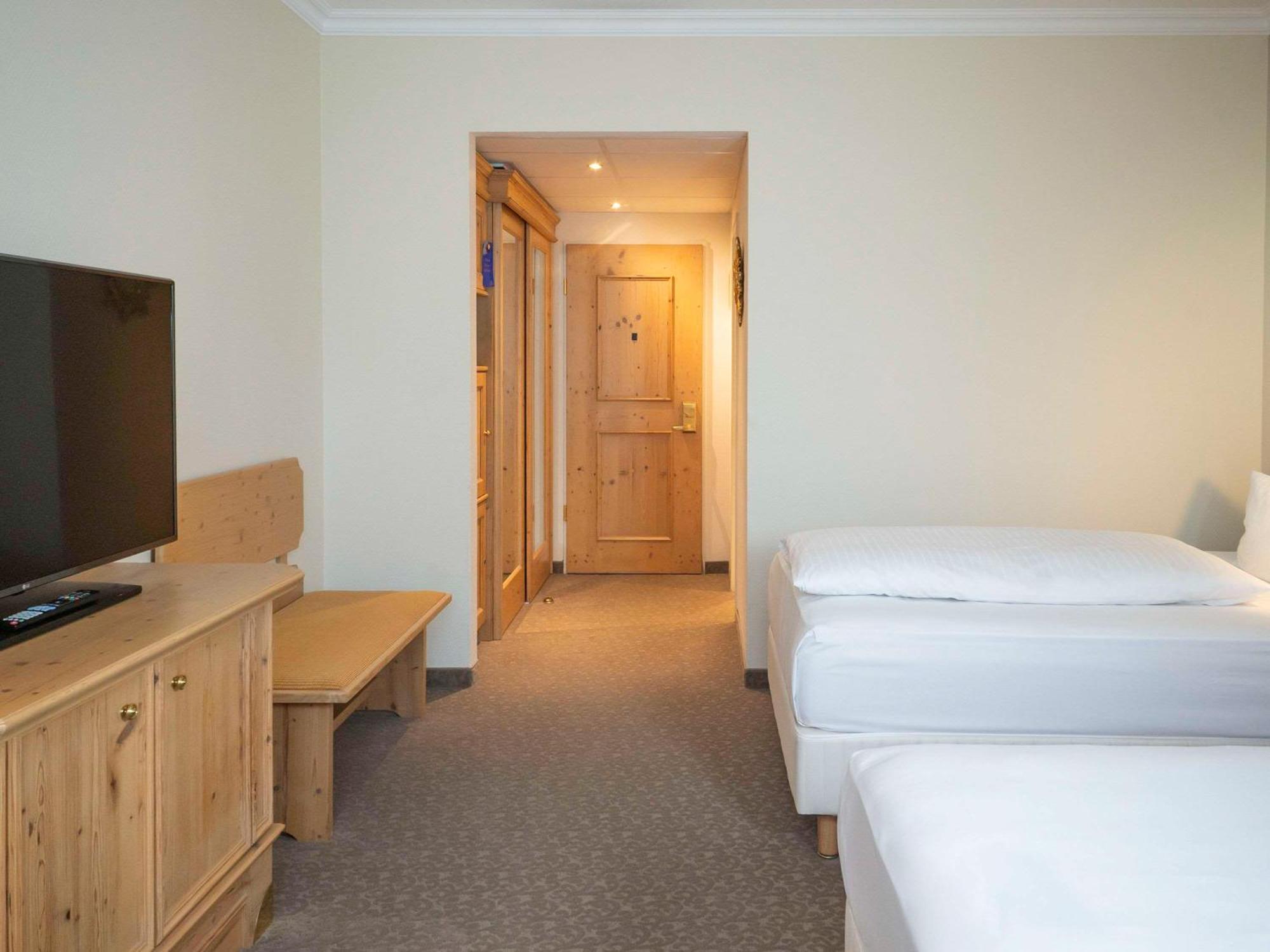 Atomis Munich Airport By Mercure 4*